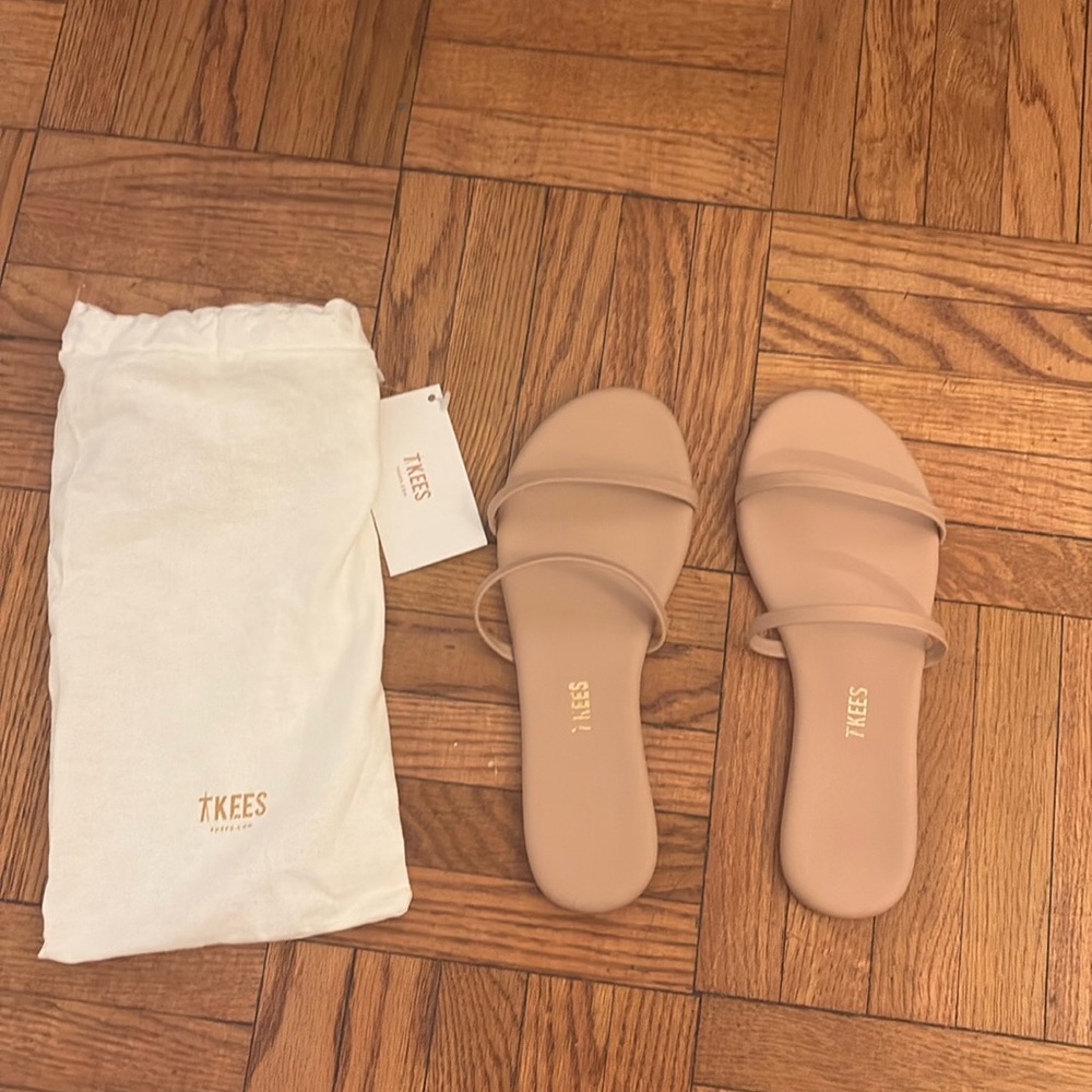 Nude tkee slides